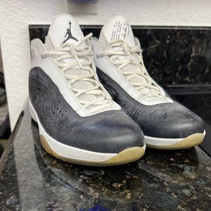 Air Jordan 2011 Men's Black and White Athletic Shoes